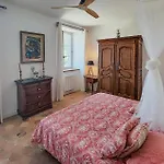 度假居 Awesome Home In Ouveillan Ouveillan
